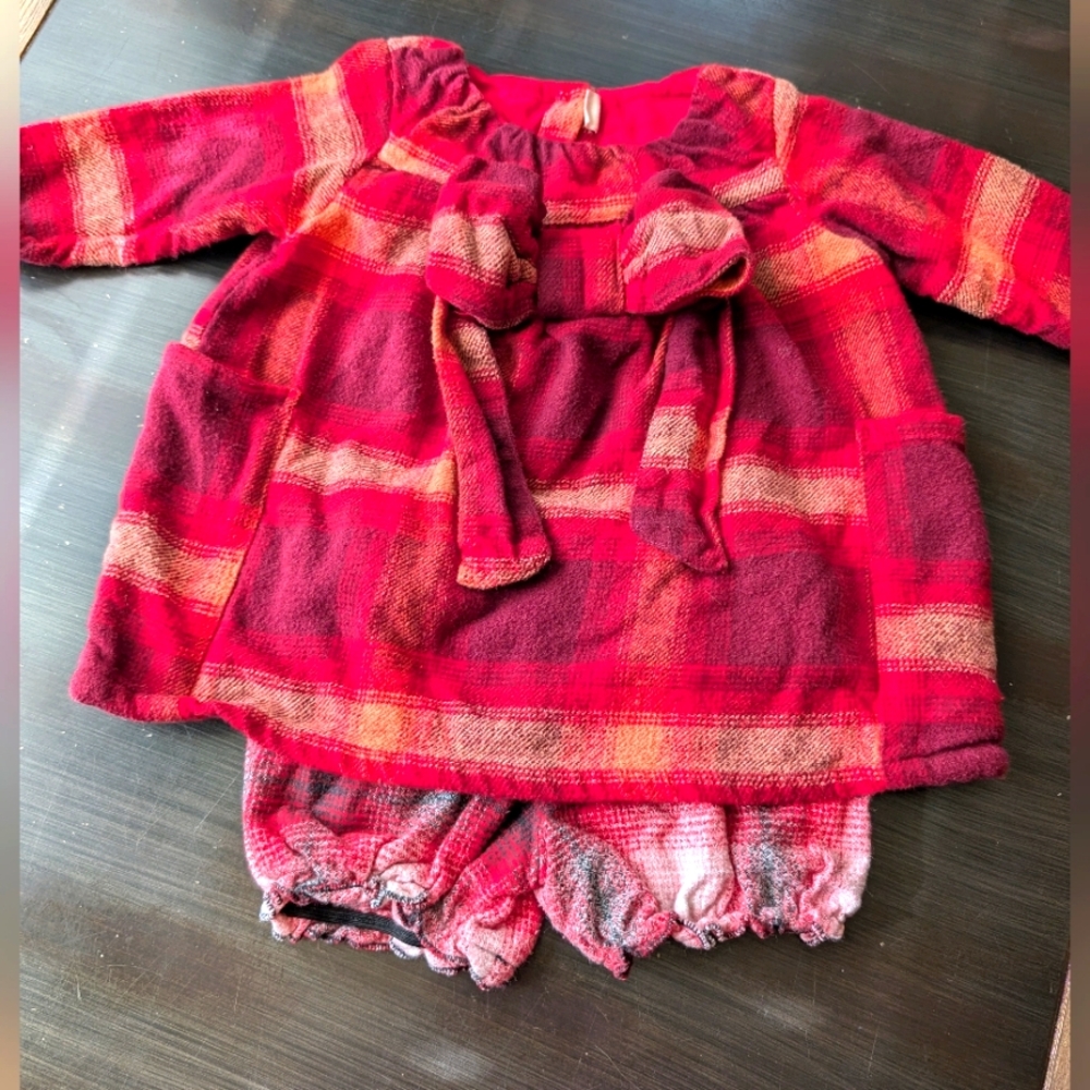 Box#27 😍 5 For #25 😍 Red Plaid Baby Dress w/ Bow & Coordinating Diaper Cover
